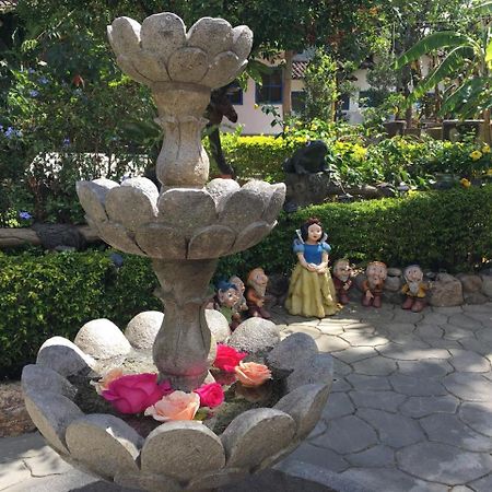 וילקבמבה Hostal Jardin Escondido מראה חיצוני תמונה