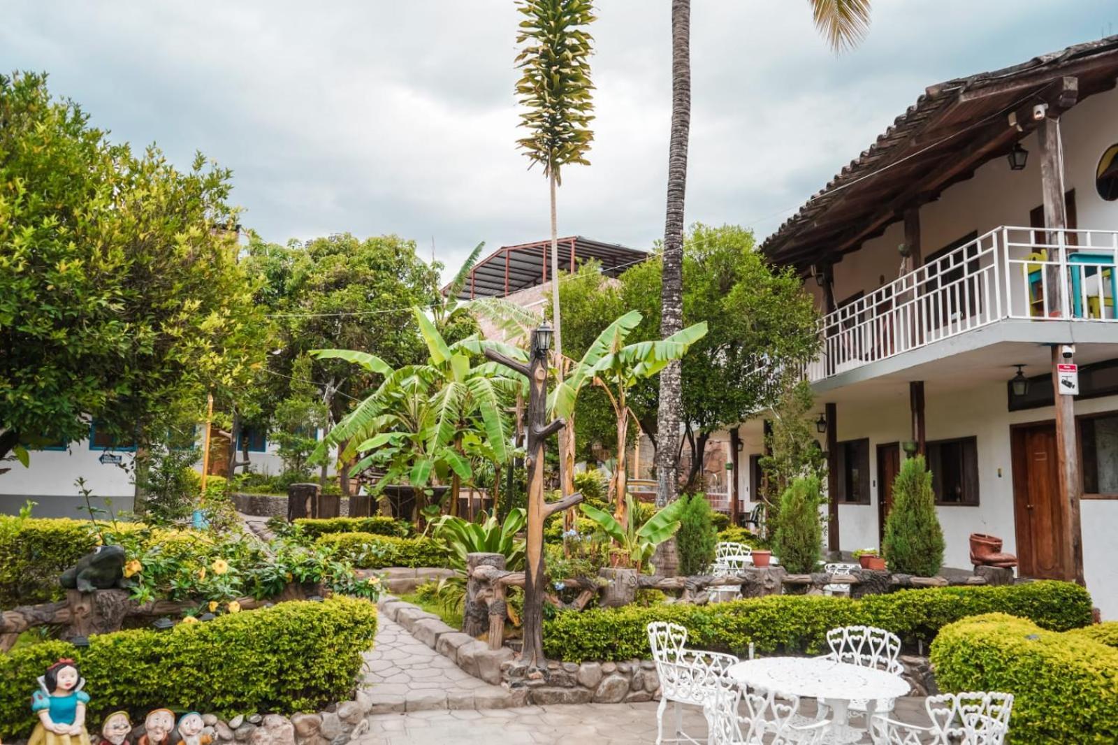 וילקבמבה Hostal Jardin Escondido מראה חיצוני תמונה