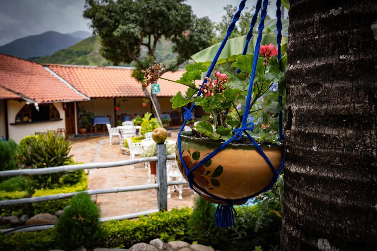 וילקבמבה Hostal Jardin Escondido מראה חיצוני תמונה